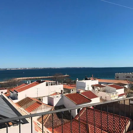 Henri's - Pateo De Santo António Apartamento
