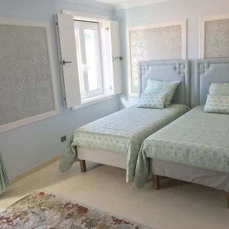 Henri's - Pateo De Santo António Apartamento *