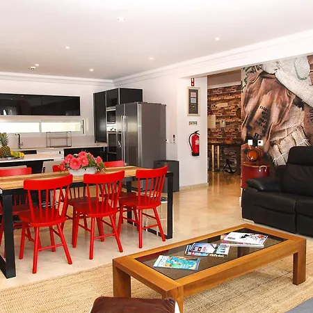 Apartment Henri's - Pateo De Santo Antonio Lagos