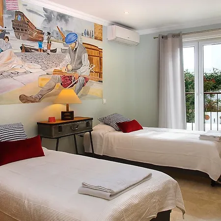 Apartment Henri's - Pateo De Santo Antonio