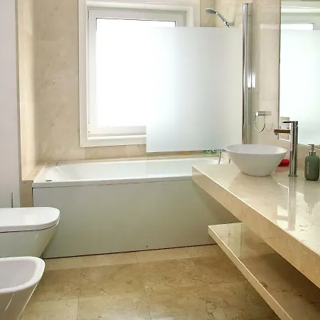 Apartment Henri's - Pateo De Santo Antonio *