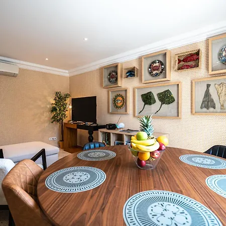 Henri's - Pateo De Santo Antonio *